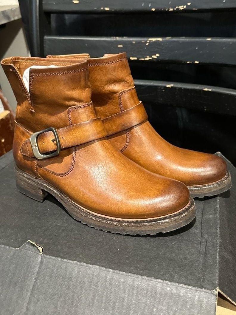 Frye Veronica Booties Women's Oiled Suede Leather Ankle Boots